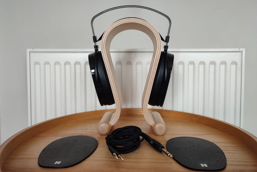 HiFiMAN Arya Unveiled Headphones Front with Accessories