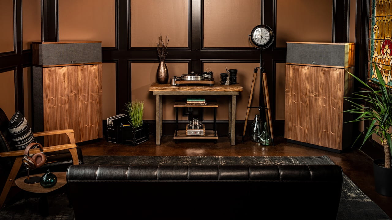 New Klipsch Klipschorn Speakers 2025 Lifestyle